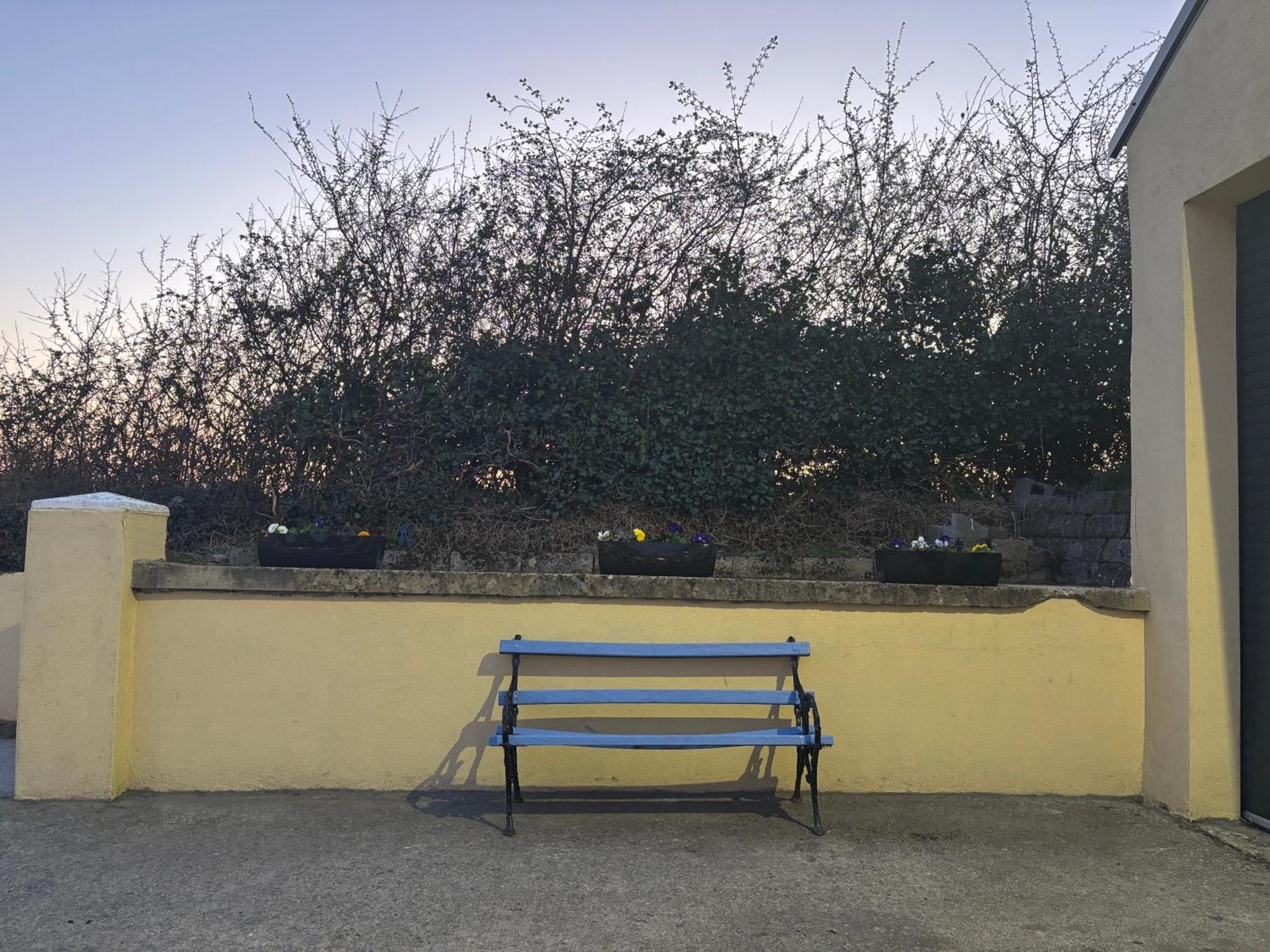 Private Detached Small Bedroom And Bathroom Only- This Is Not An Apartment Butlersbridge Εξωτερικό φωτογραφία